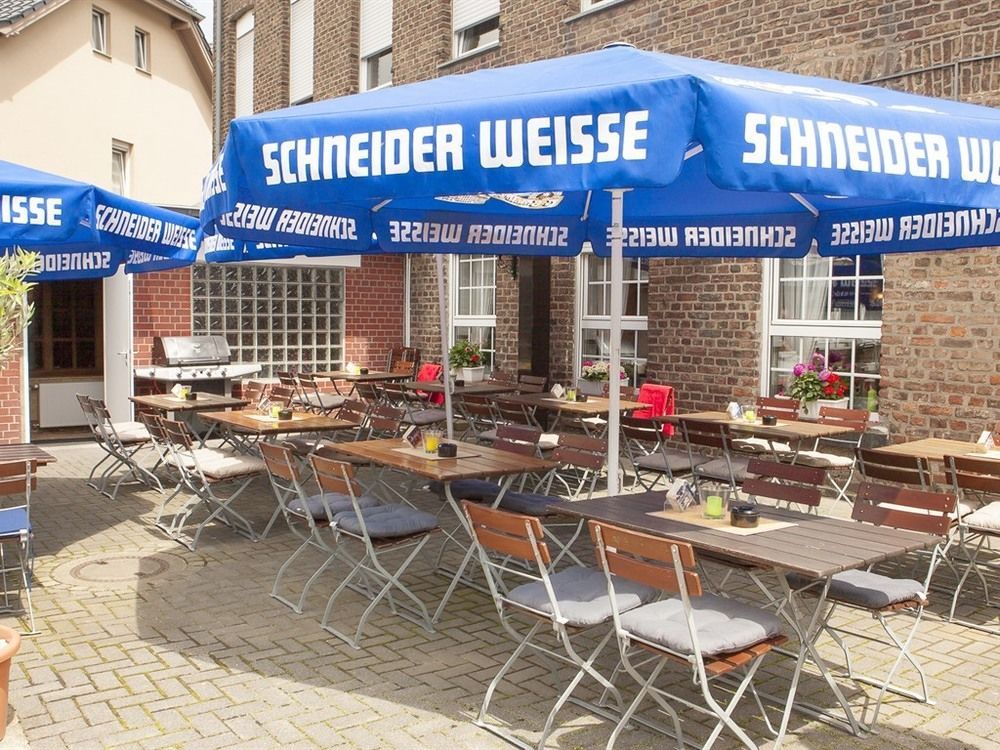 Hotel Schugt Brauweiler Екстериор снимка